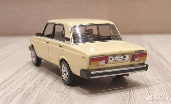 Ваз-2105 IST- models 1/43