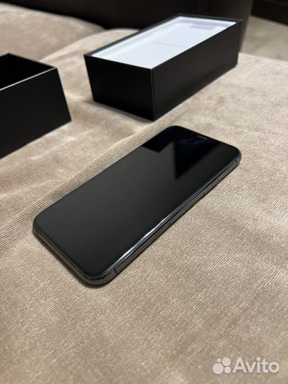 iPhone 11 Pro, 256 ГБ