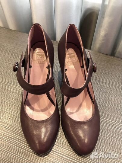 Продам кожаные туфли