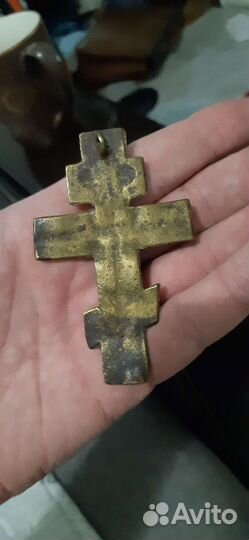 Старинный крест