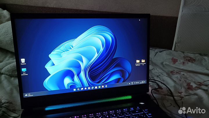 Игровой мощный ноутбук Gigabyte Aorus 159KF