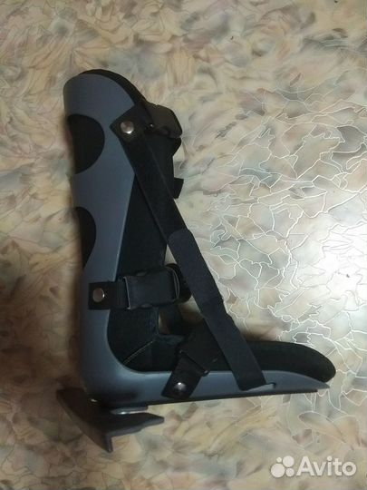 Ортез на стопу и голеностоп. Деротационный сапог