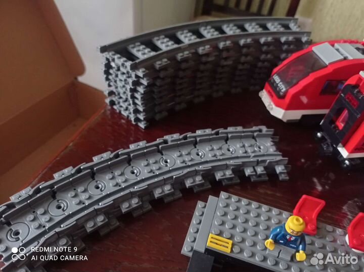 Лего пассажирский поезд 7938