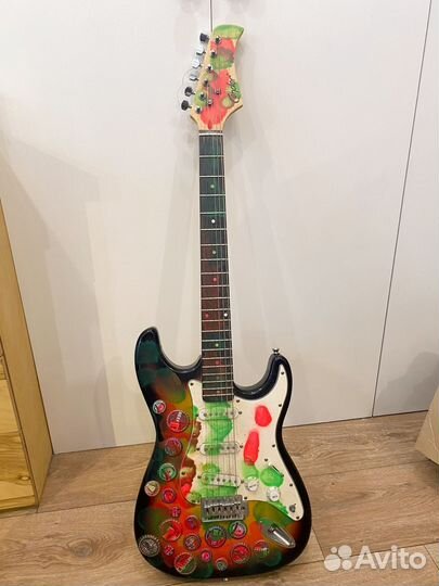 Электрогитара condor с ремешком