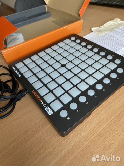 Novation launchpad mini