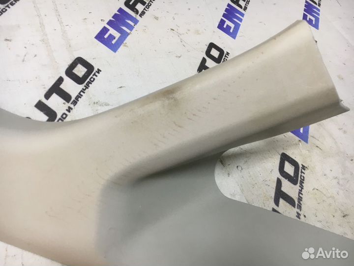 Накладка стойки передней правой Форд Ц-Мах