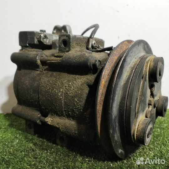 Компрессор кондиционера Hyundai Galloper D4BF