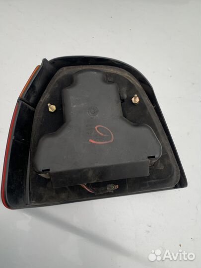 Фонарь гольф 3 задний L/R