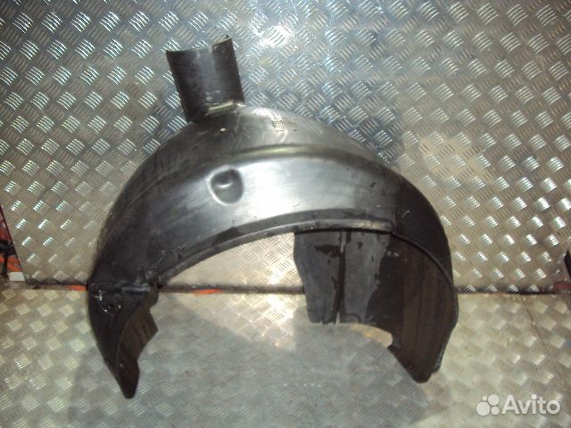 Подкрылок BMW 5 E39 (96-03) зад R б\у (арт. 51718172462)