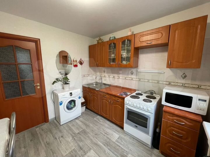 2-к. квартира, 51 м², 2/9 эт.