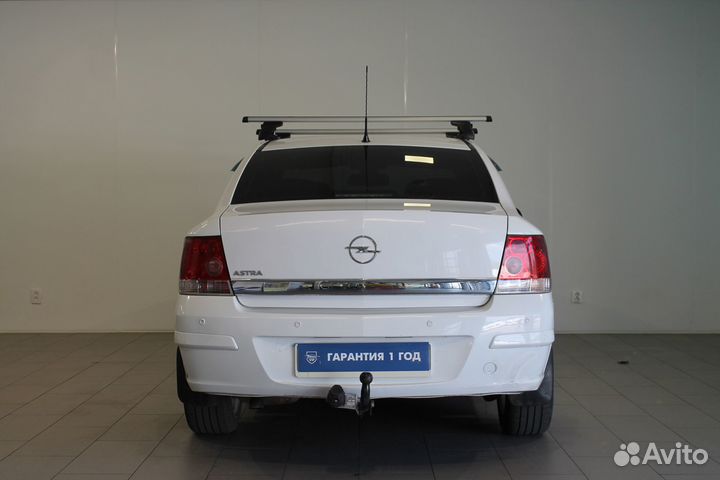 Opel Astra 1.6 МТ, 2014, 198 600 км