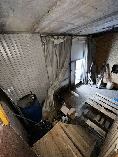 Гараж, > 30 м²