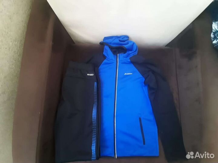 Спортивный костюм для мальчика 146-152