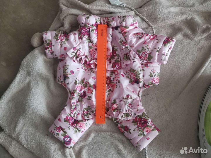 Комбинезон для маленькой собаки