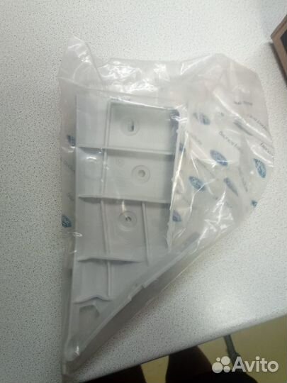 Кронштейны заднего бампера