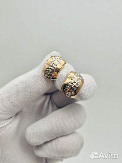 Золотые серьги (Е)