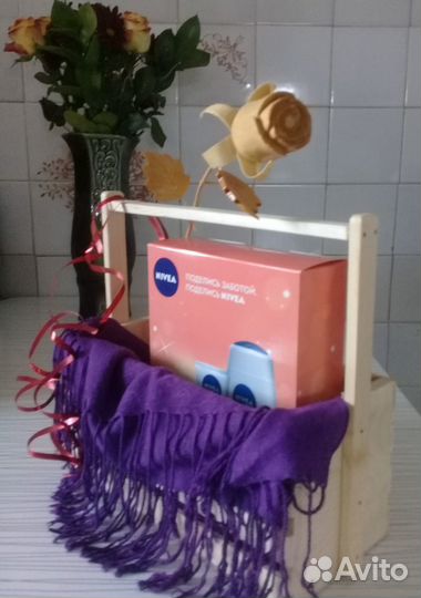 Роза из дерева