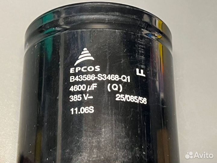 Epcos B43586-S3468-Q1 Конденсаторы, новые, 9 шт