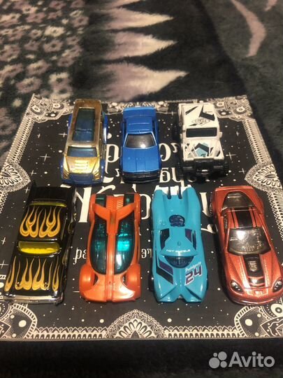Машинки hotwheels