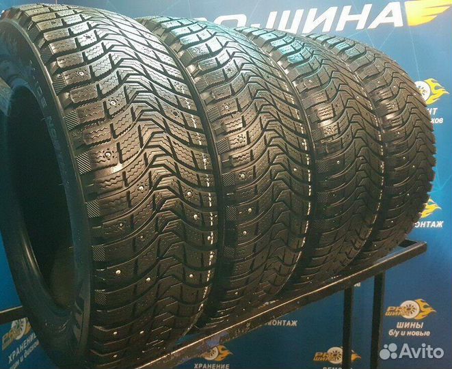 Michelin X-Ice North 3 215/60 R16