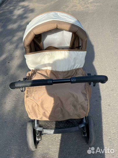 Прогулочная коляска Melly