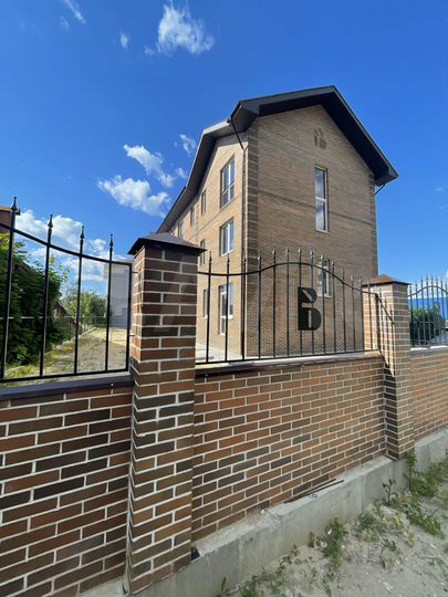 Таунхаус 114,7 м² на участке 2 сот.