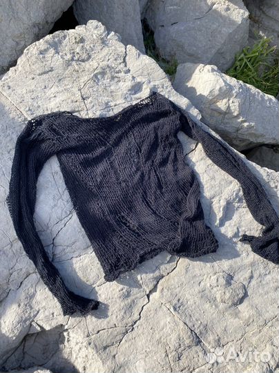 Свитер женский рваный ручной работы