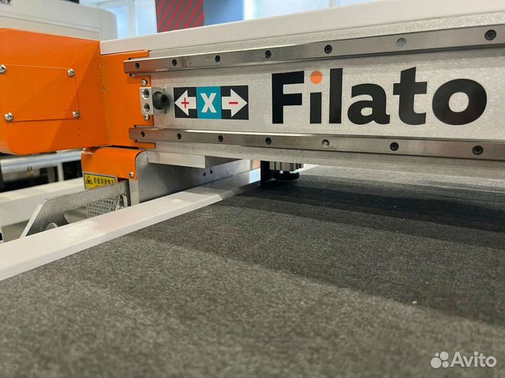 Плоттер режущий планшетный