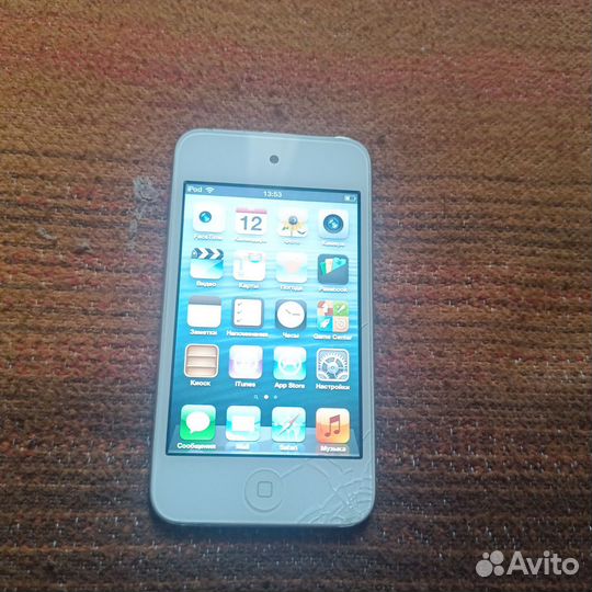 iPod touch 4