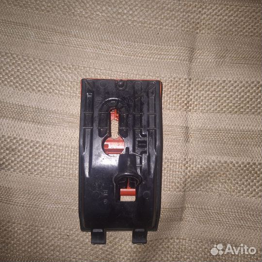 Ручка открытия замка капота Mercedes w124