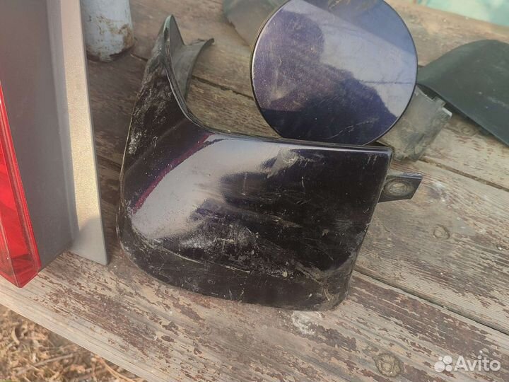 Задний левый стопарь honda fit