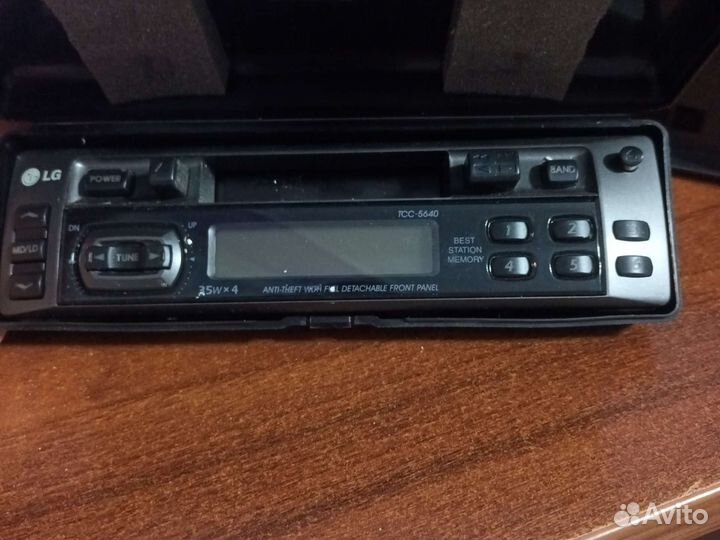 Кассетная магнитола LG