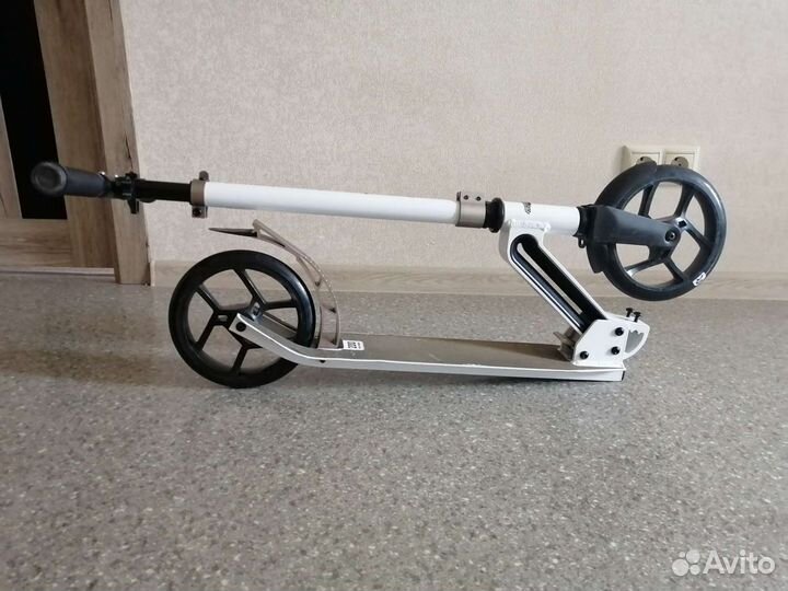 Самокат Reaction, 200 мм