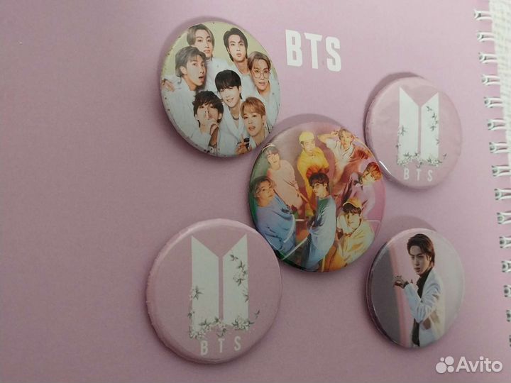 Значки BTS