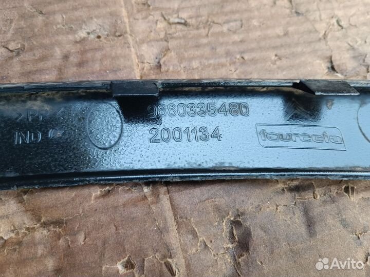 Спойлер переднего бампера Citroen C3