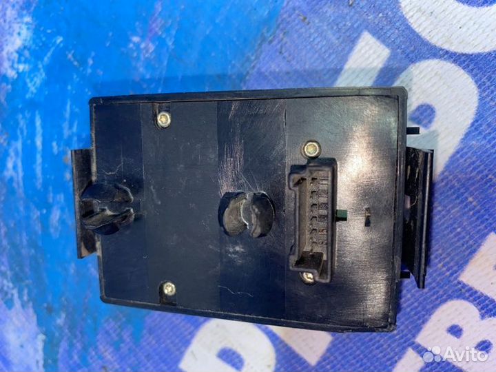 Блок управления зеркалами Mercedes-Benz W220 седан