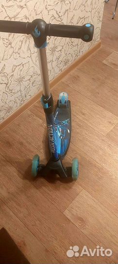 Самокат детский трехколесный