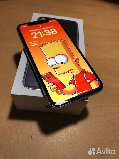 iPhone Xs, 64 ГБ