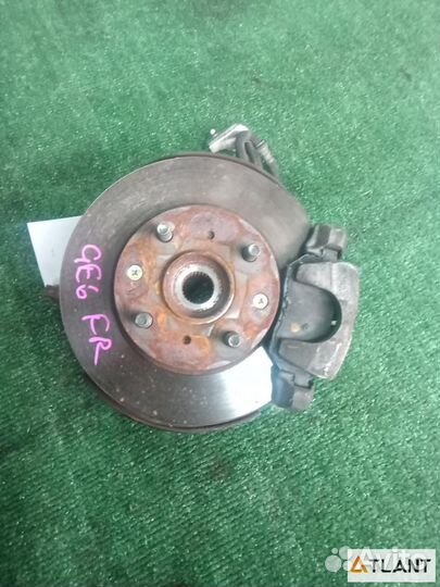 Ступица передняя правая honda FIT