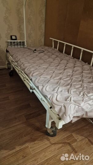 Кровать для лежачих больных
