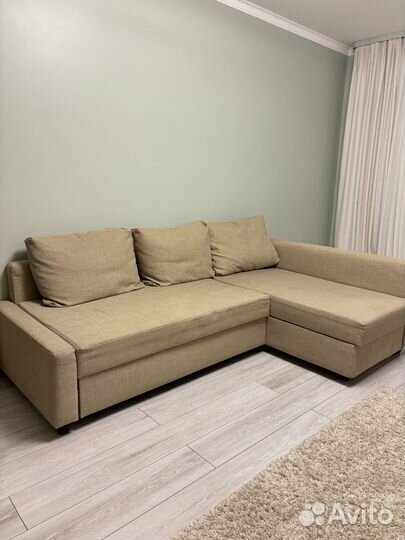 Угловой диван IKEA