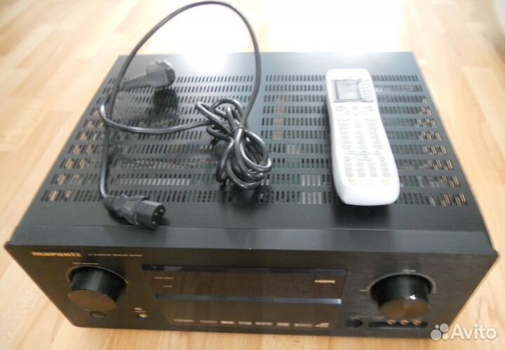 AV ресивер Marantz SR 7002