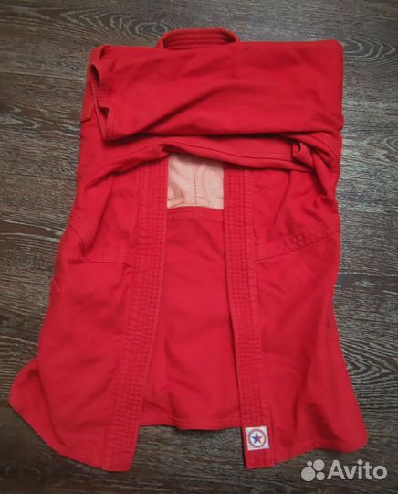 Самбовка для мальчика красная