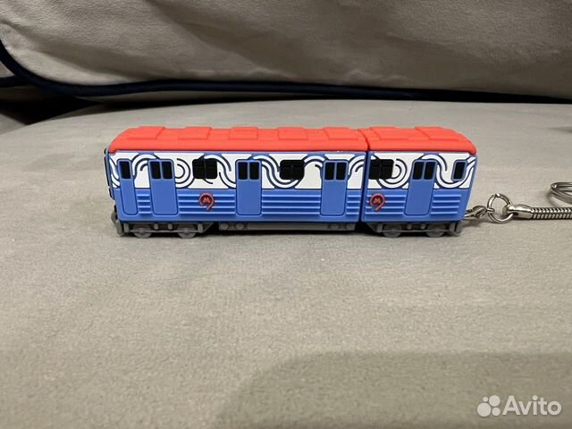 Коллекционные USB флешки поезда метро