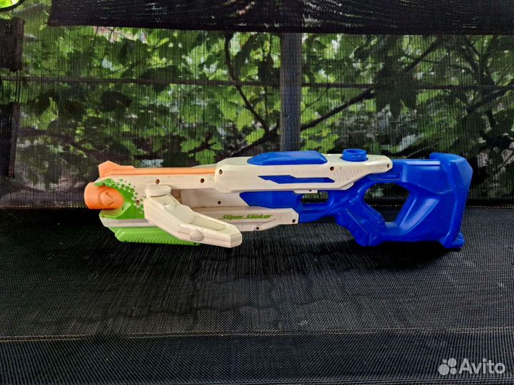 Водяной бластер nerf