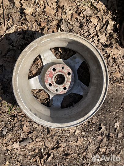 Azlk moskvich литой диск Р14