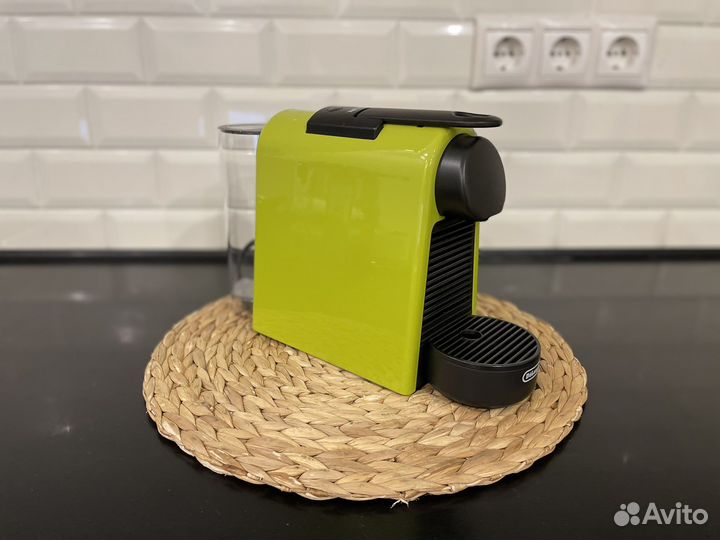 Капсульная кофемашина Nespresso EN85 Lime