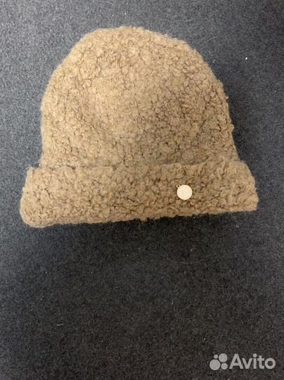 Шапка женская вязанная