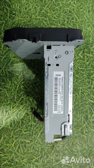 Блок магнитолы Skoda Fabia хэтчбек 1.2 2008