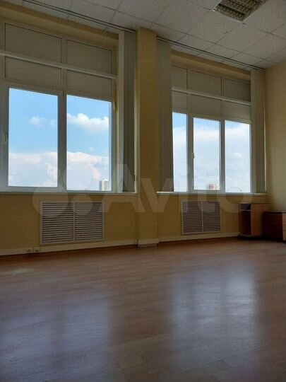 Офисные помещения 300 кв. м